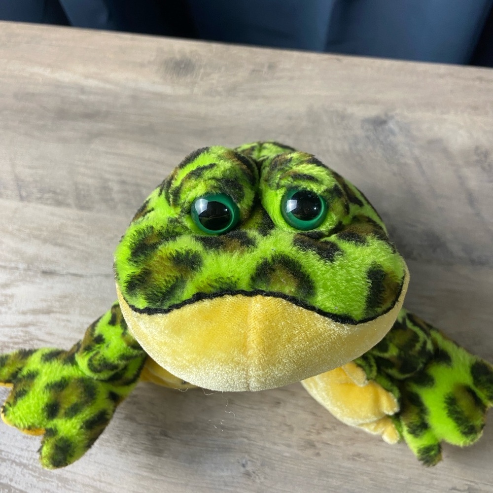 Ganz Webkinz Bullfrog Green Black Plush Stuffed Animal HM114 No Code 8"‎ - Picture 2 of 8